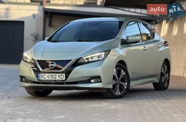 Хетчбек Nissan Leaf 2018 в Дрогобичі