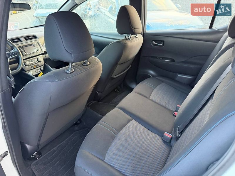 Хетчбек Nissan Leaf 2018 в Луцьку