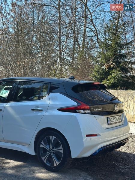 Хетчбек Nissan Leaf 2018 в Львові