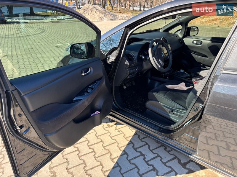 Хетчбек Nissan Leaf 2016 в Бережанах