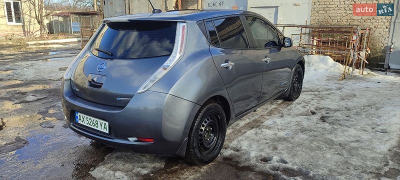 Хетчбек Nissan Leaf 2014 в Харкові