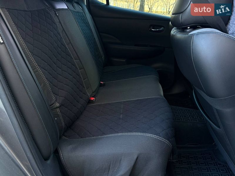 Хэтчбек Nissan Leaf 2020 в Николаеве