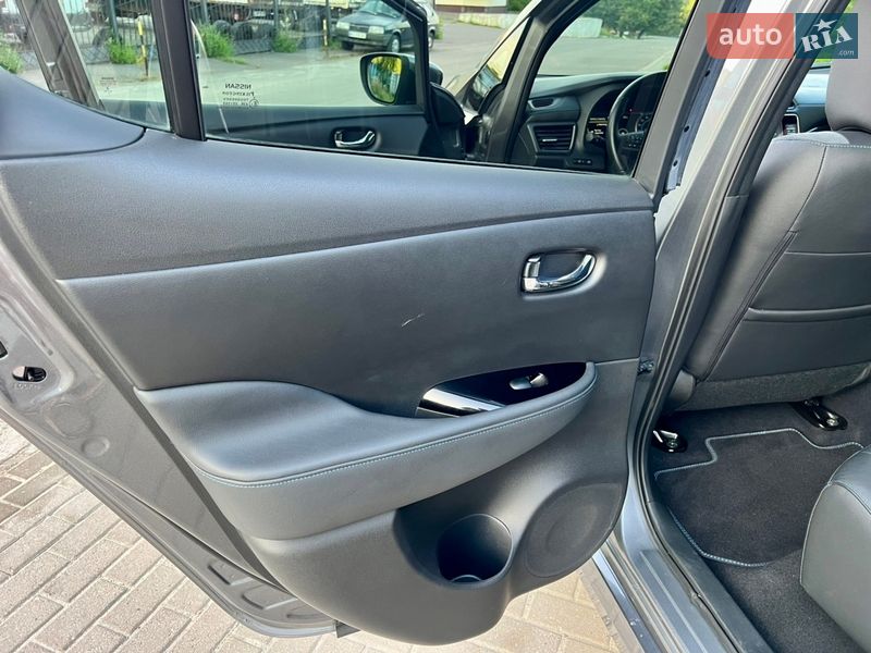 Хэтчбек Nissan Leaf 2022 в Ровно фото 28 Хэтчбек Nissan Leaf 2022 в Ровно