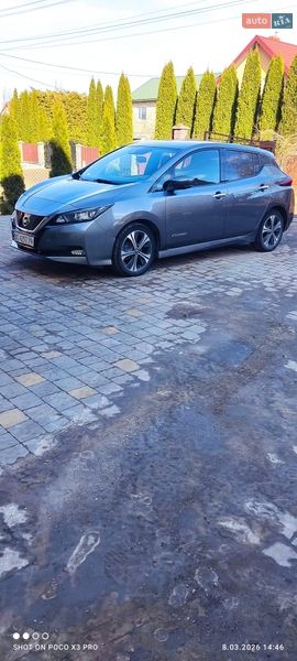 Хэтчбек Nissan Leaf 2019 в Львове