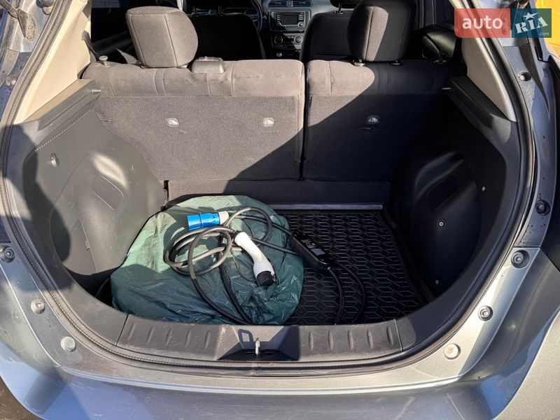 Хэтчбек Nissan Leaf 2018 в Ковеле