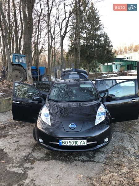 Хетчбек Nissan Leaf 2016 в Тернополі