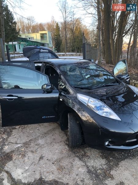 Хетчбек Nissan Leaf 2016 в Тернополі