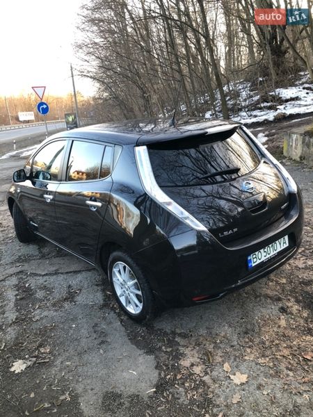 Хетчбек Nissan Leaf 2016 в Тернополі