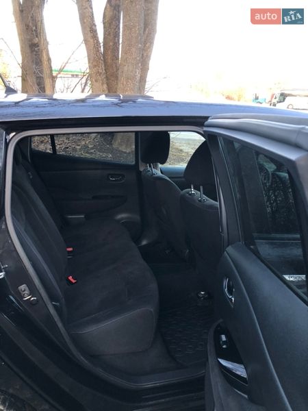 Хетчбек Nissan Leaf 2016 в Тернополі