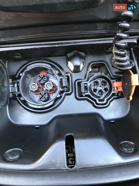 Хетчбек Nissan Leaf 2016 в Тернополі