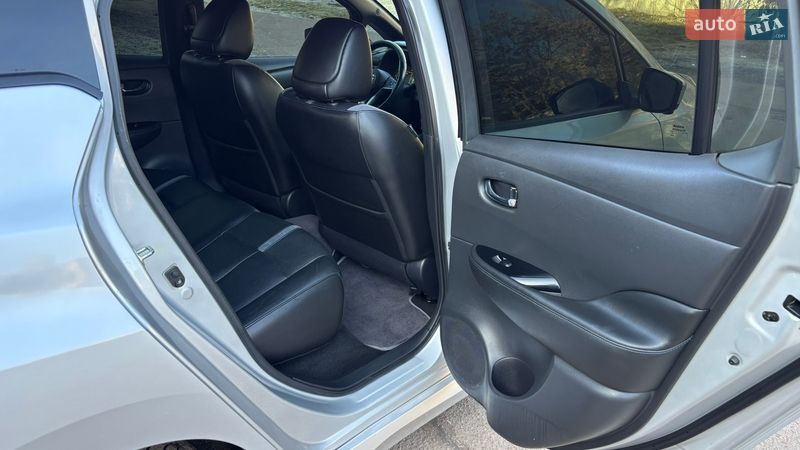 Хэтчбек Nissan Leaf 2018 в Кропивницком