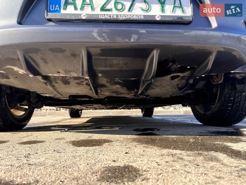 Хетчбек Nissan Leaf 2013 в Чернігові