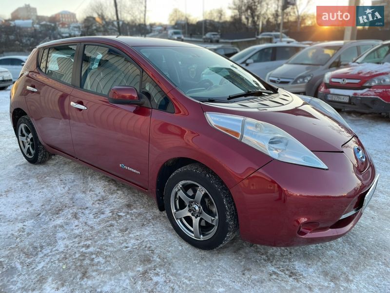 Хэтчбек Nissan Leaf 2014 в Виннице