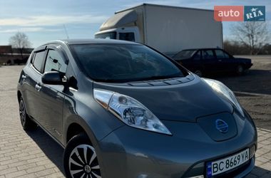 Хэтчбек Nissan Leaf 2014 в Львове
