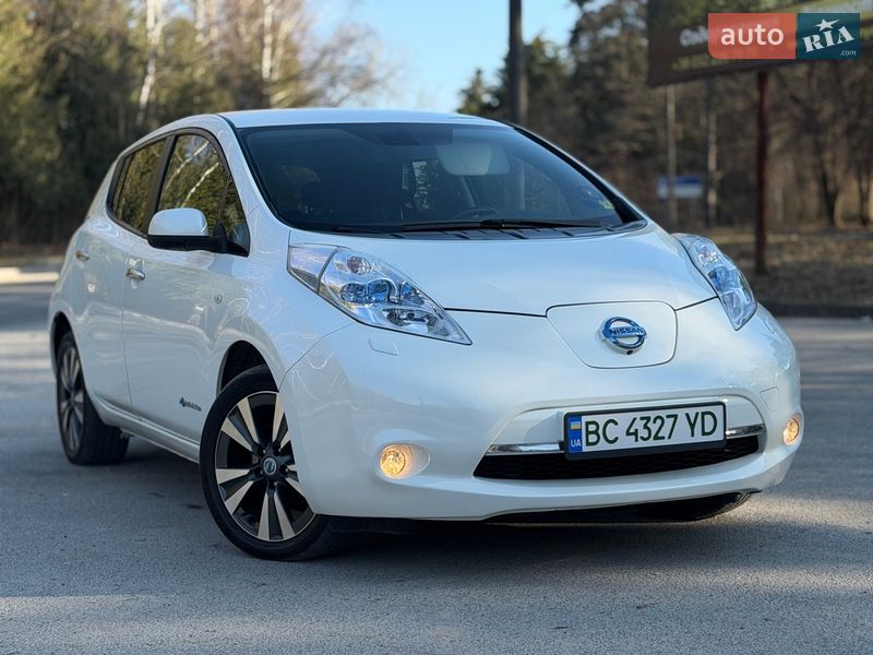 Хетчбек Nissan Leaf 2013 в Трускавці
