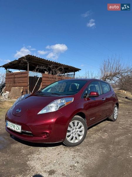 Хетчбек Nissan Leaf 2017 в Запоріжжі