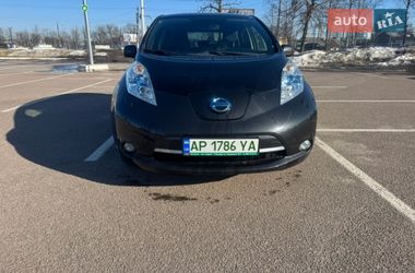 Хетчбек Nissan Leaf 2015 в Житомирі