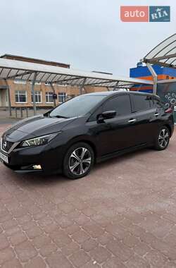 Хетчбек Nissan Leaf 2018 в Полтаві