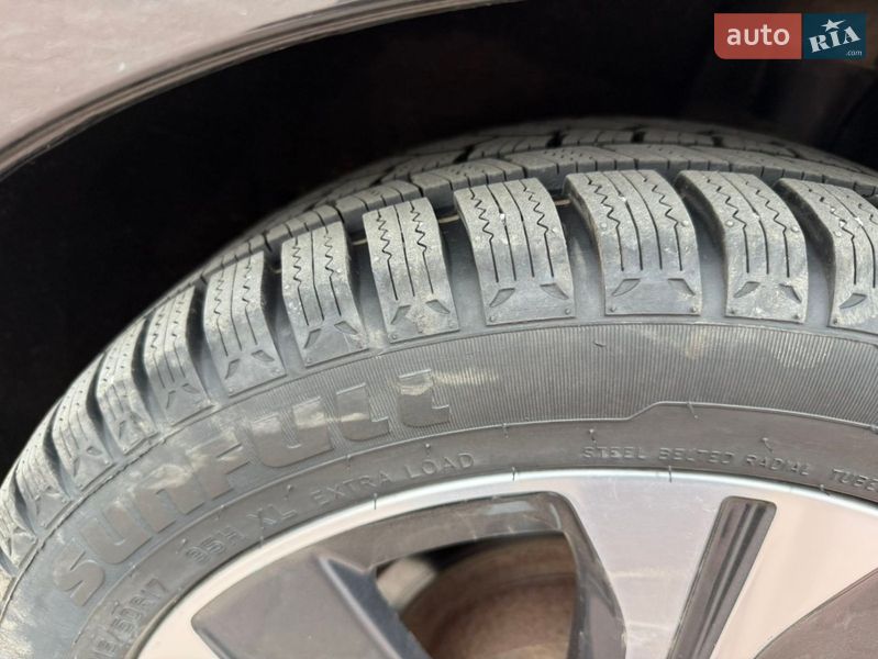 Хэтчбек Nissan Leaf 2018 в Полтаве