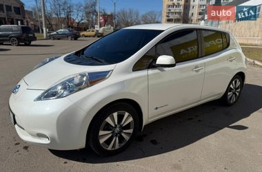 Хетчбек Nissan Leaf 2013 в Миколаєві