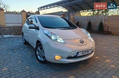 Хэтчбек Nissan Leaf 2013 в Виннице