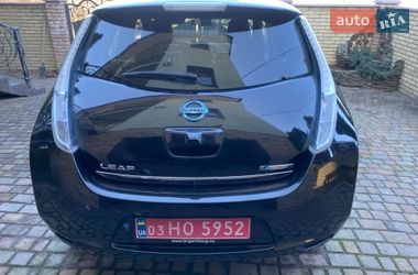 Хэтчбек Nissan Leaf 2014 в Черновцах