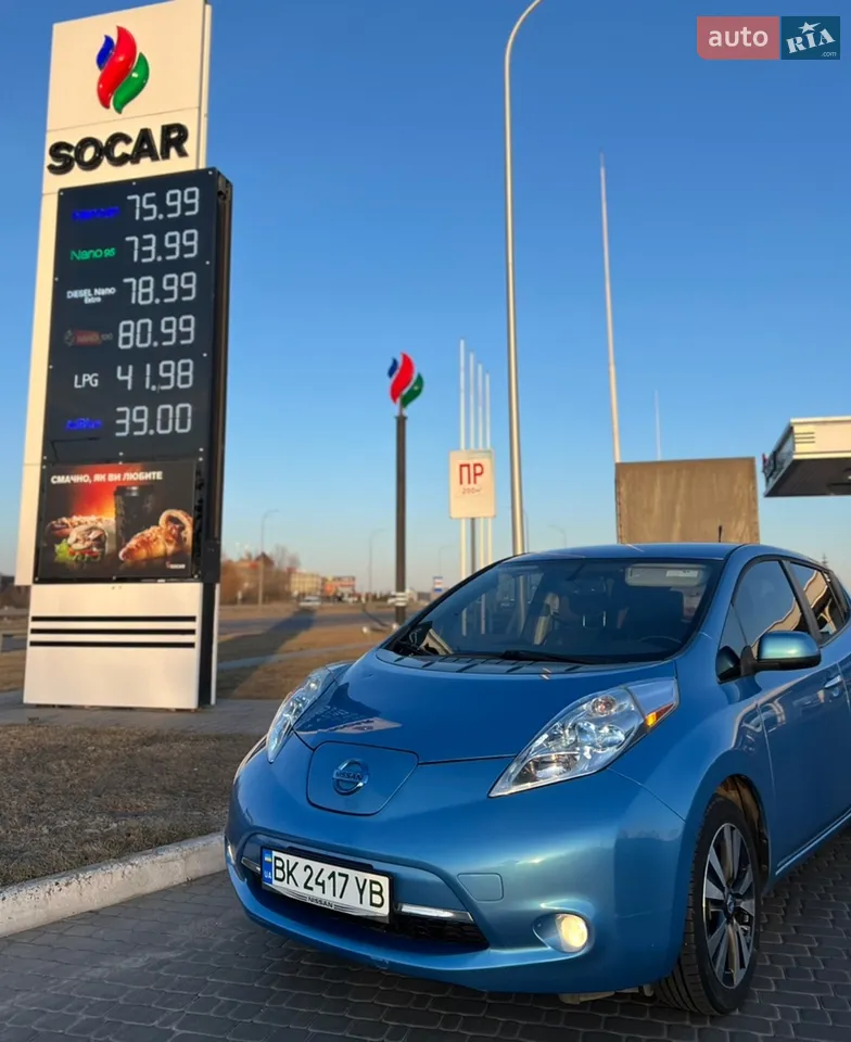 2013 Nissan Leaf - мініатюра 16
