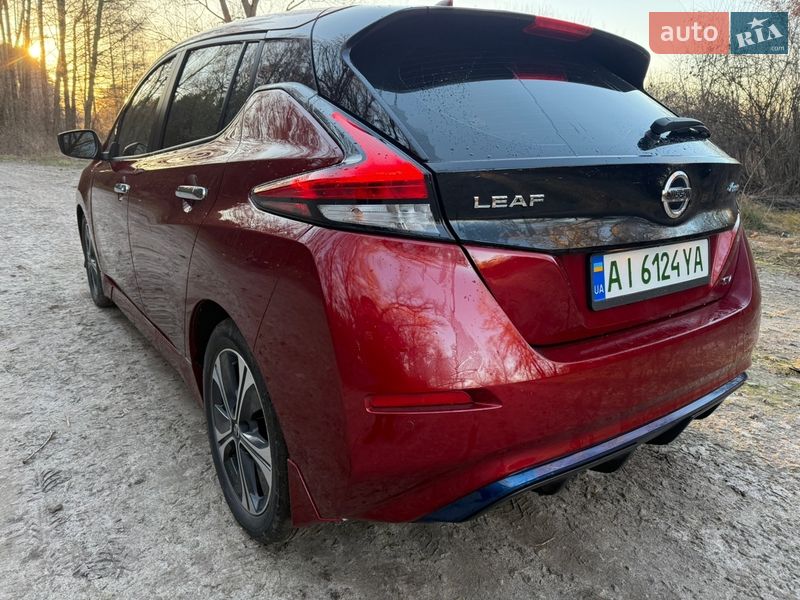 Хэтчбек Nissan Leaf 2020 в Киеве