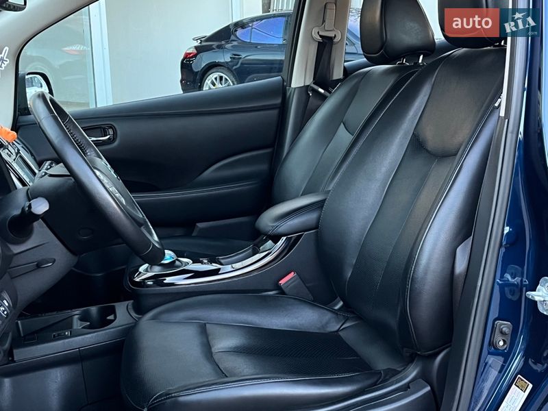 Хэтчбек Nissan Leaf 2016 в Одессе