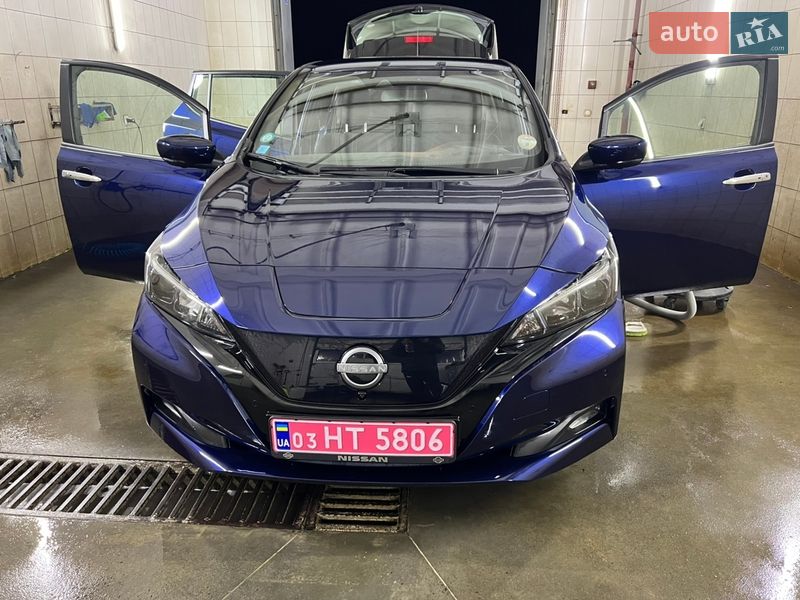 Хетчбек Nissan Leaf 2023 в Ковелі