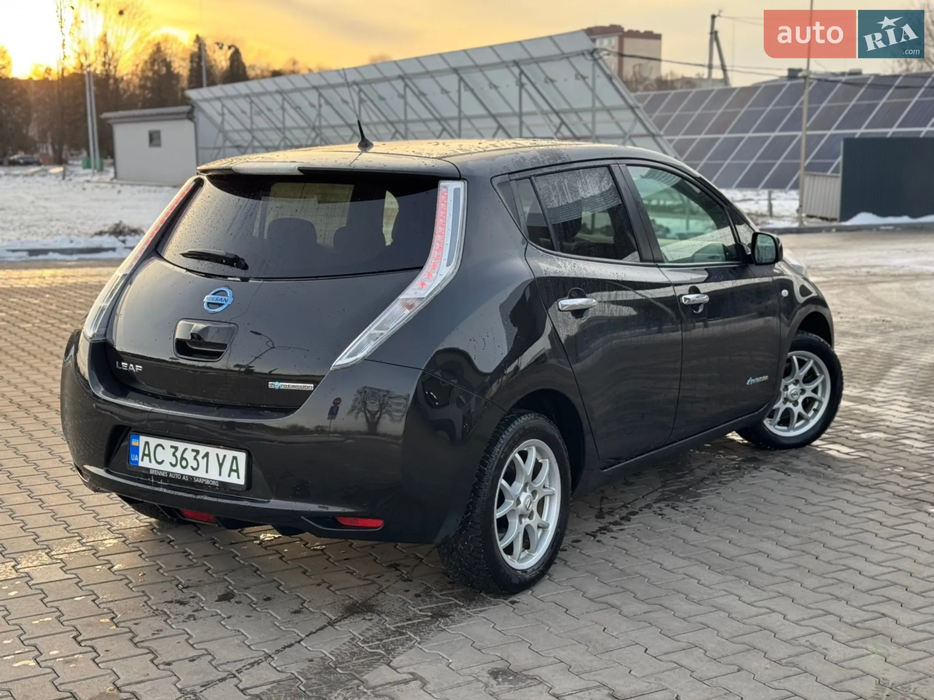 2016 Nissan Leaf - мініатюра 3