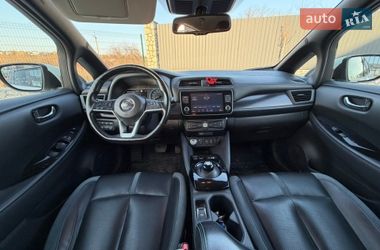 Хэтчбек Nissan Leaf 2021 в Тернополе