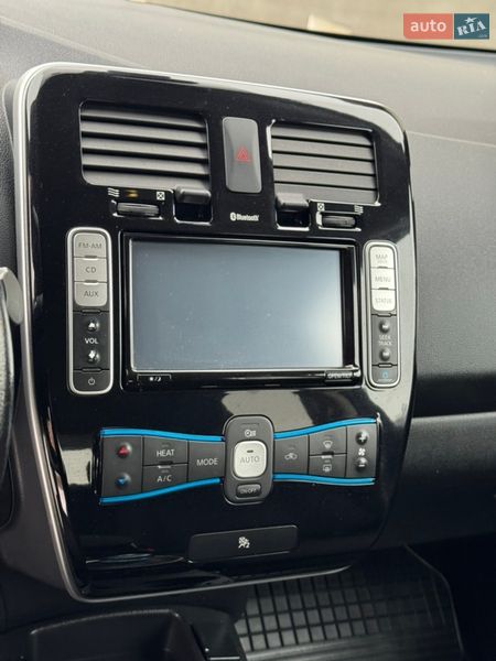 Хэтчбек Nissan Leaf 2013 в Дрогобыче