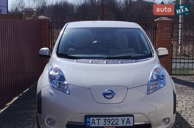 Хэтчбек Nissan Leaf 2012 в Ивано-Франковске