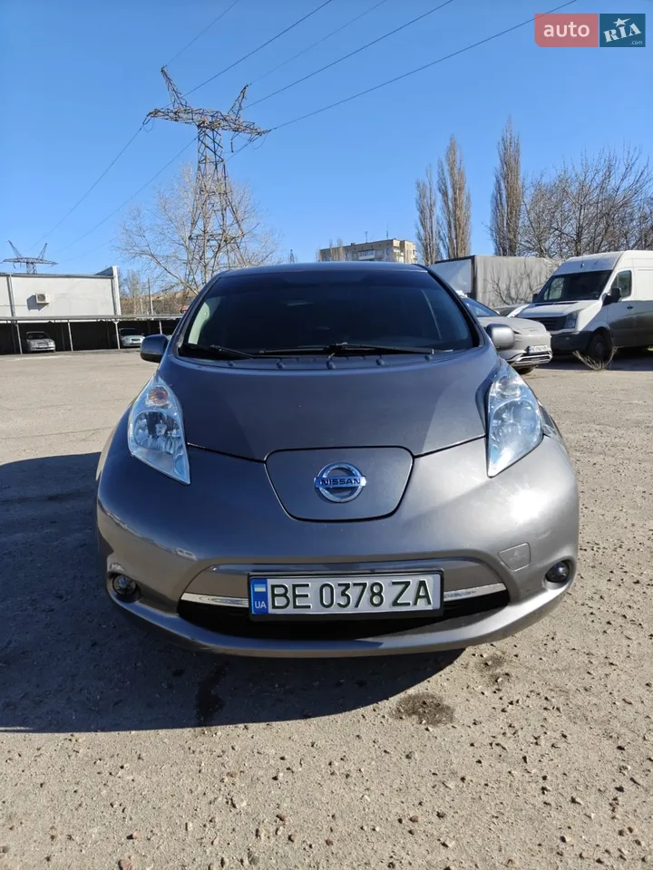 2015 Nissan Leaf - мініатюра 18