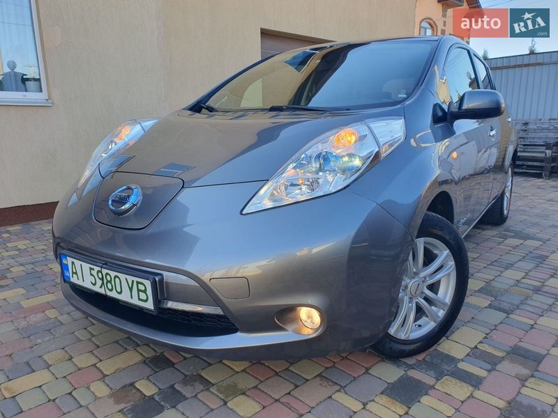 Хетчбек Nissan Leaf 2014 в Горі