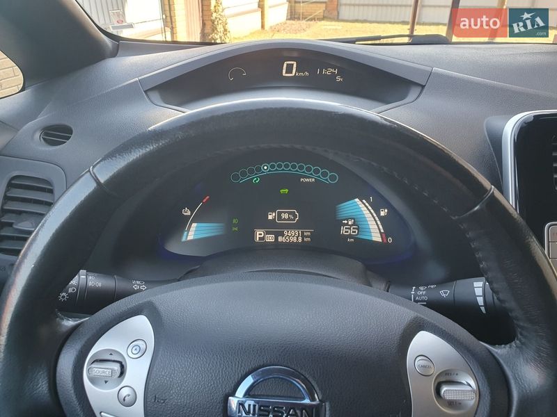 Хетчбек Nissan Leaf 2014 в Горі