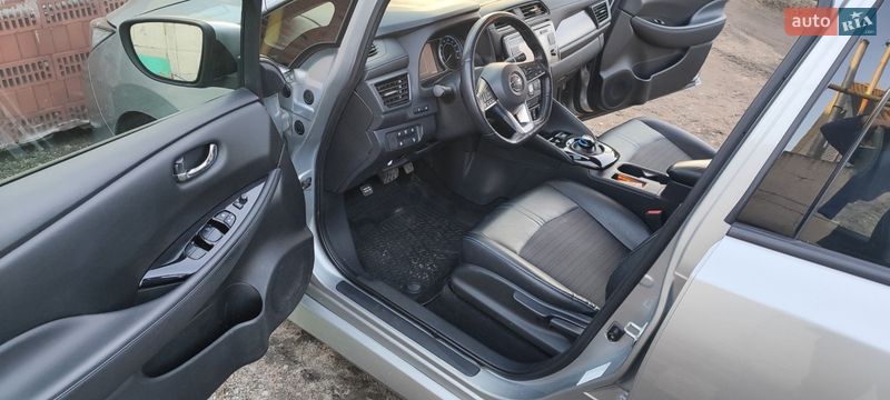 Хэтчбек Nissan Leaf 2018 в Харькове