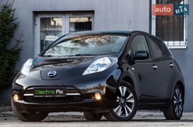Хэтчбек Nissan Leaf 2017 в Львове