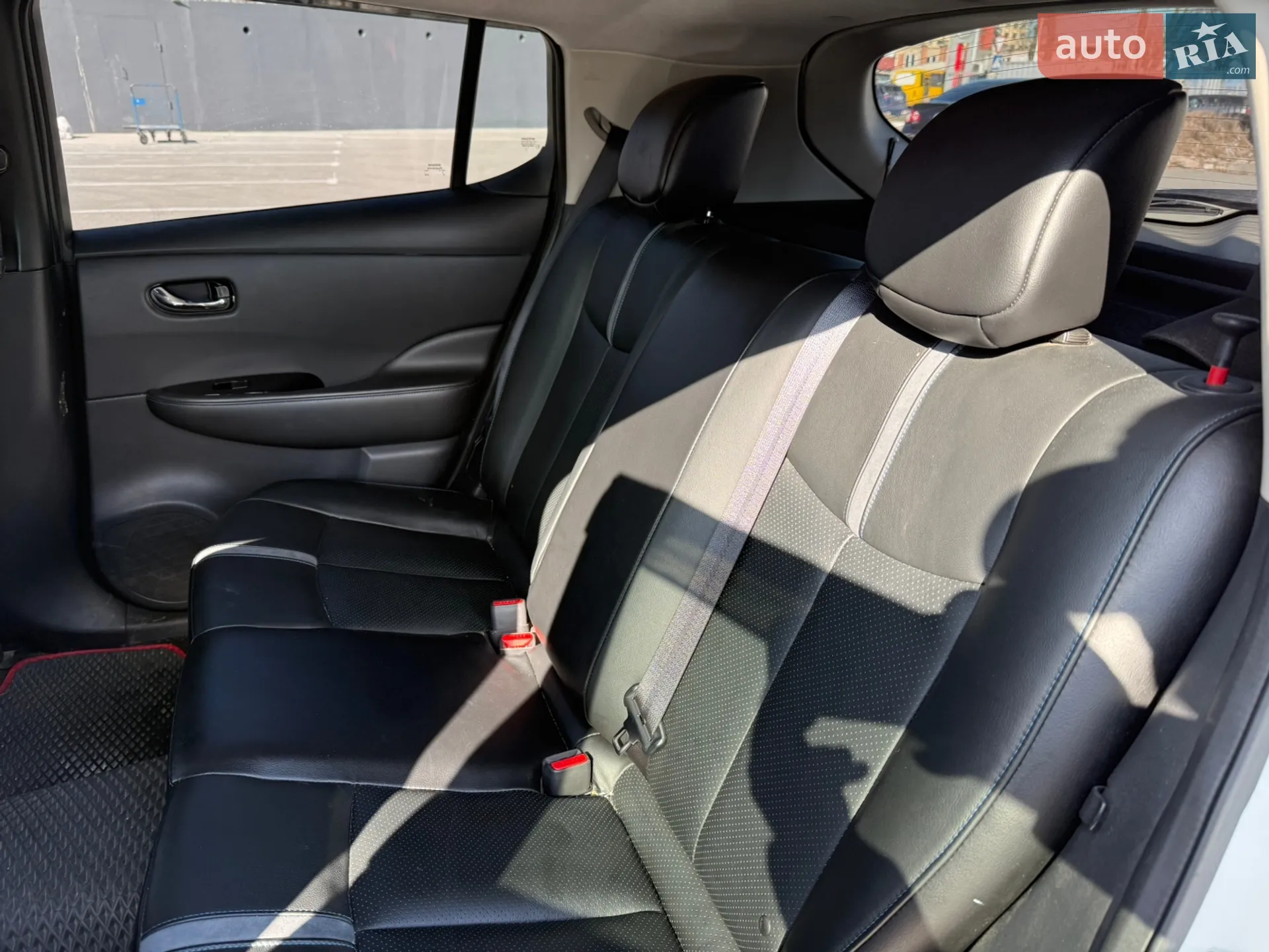 2018 Nissan Leaf - мініатюра 16