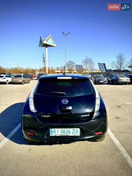 Хэтчбек Nissan Leaf 2014 в Киеве