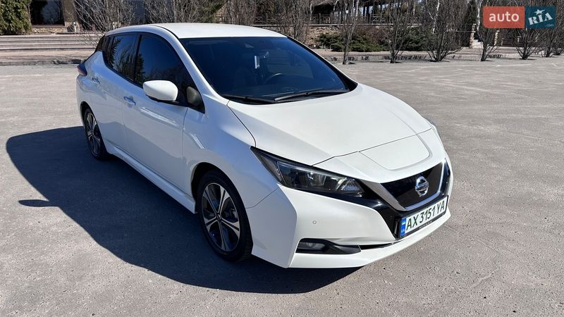 Хэтчбек Nissan Leaf 2020 в Харькове