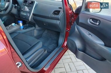 Хэтчбек Nissan Leaf 2017 в Ровно