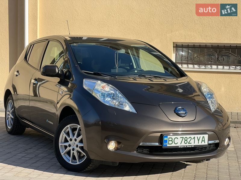 Хетчбек Nissan Leaf 2016 в Трускавці