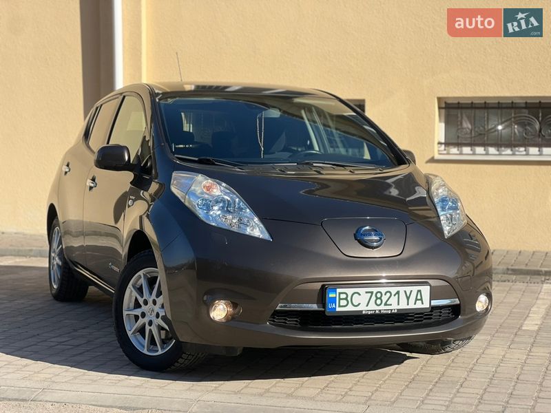 Хетчбек Nissan Leaf 2016 в Трускавці