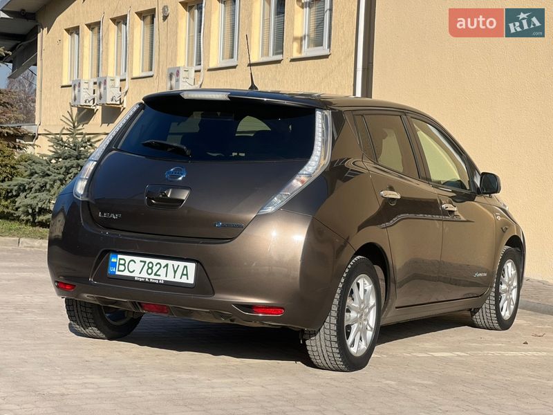 Хетчбек Nissan Leaf 2016 в Трускавці
