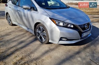 Хэтчбек Nissan Leaf 2021 в Кременчуге