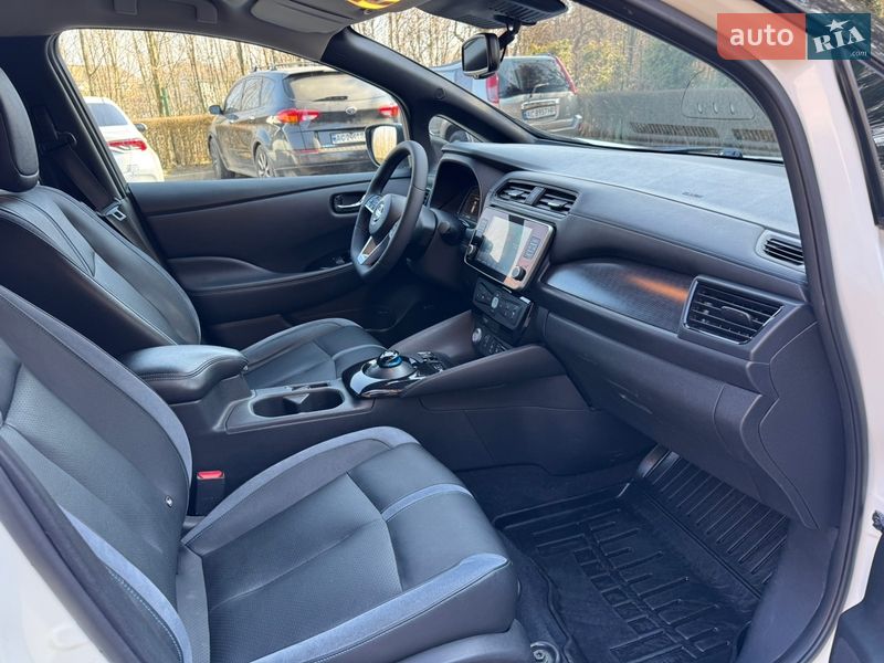 Хэтчбек Nissan Leaf 2020 в Луцке