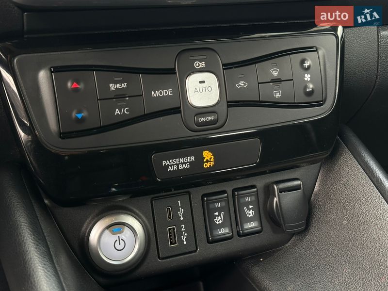 Хэтчбек Nissan Leaf 2020 в Харькове