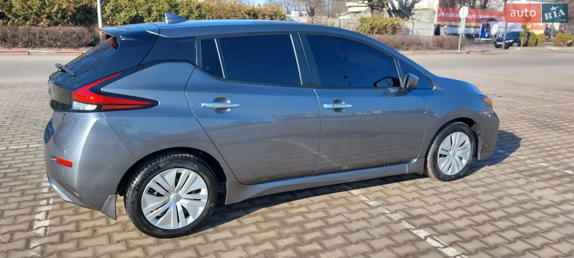 2022 Nissan Leaf - мініатюра 5